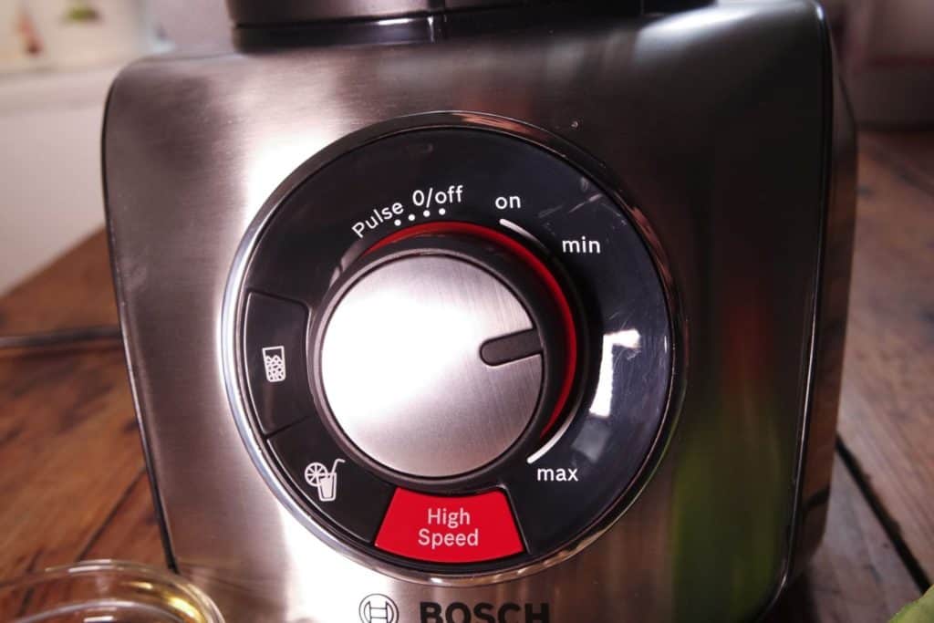 Bosch SilentMixx Pro Standmixer - Nahansicht des Bedienfeldes