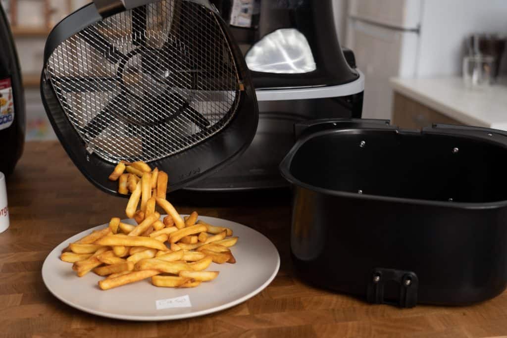 Caso Design AF 400 Heißluftfritteuse - fertige Pommes