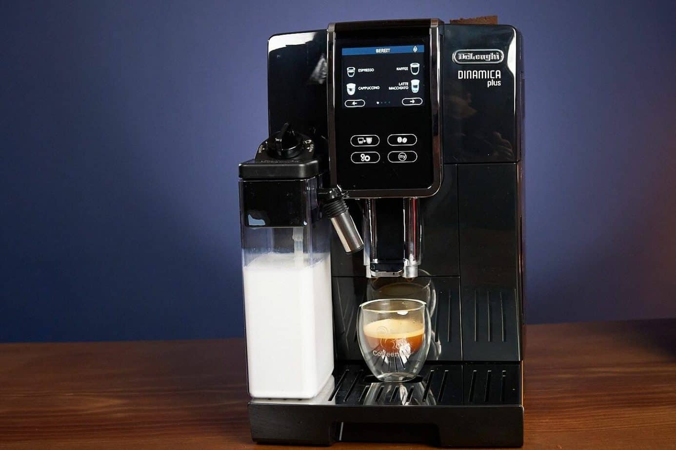 DeLonghi Dinamica Plus Test 2025 Kaffeevollautomat