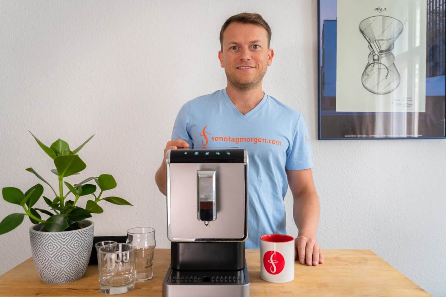 Der Tchibo Esperto Caffè im Test 2025: Einstiegsmodell für Kaffee-Puristen